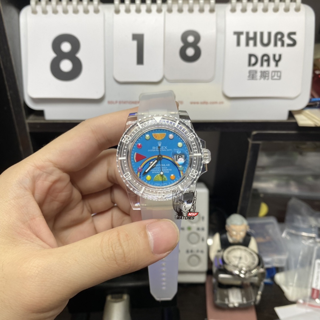 Rolex Submariner series PHANTOMLAB&ROLEX co-branded crystal series watch size 40㎜ PMMA crystal case with 3135 blue spring mechanical movement imported from Thailand rubber strap