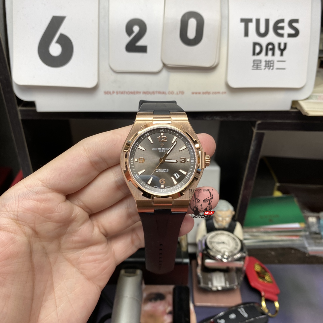 Vacheron Constantin Overseas Collection series 47040, 18K ROSE GOLD CASE GOLD GREY Dial Rubber Strap, 41mm Size.