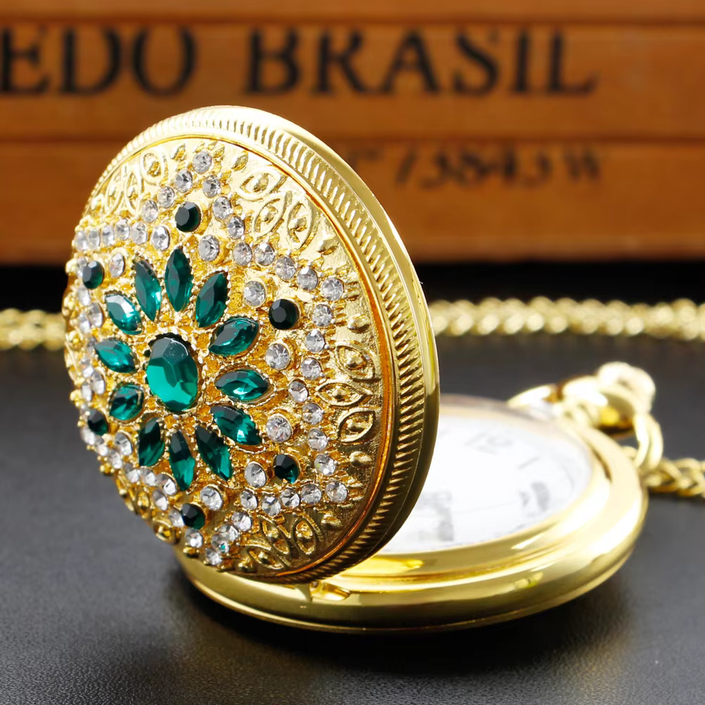 Gold Diamond Fashion Quartz Pocket Watch Retro Women's Jewelry Chain Necklace Birthday Timepiece Anniversary Gift